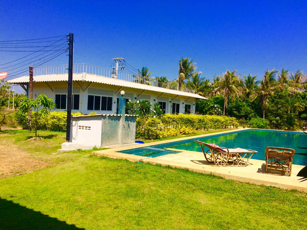 pool and accommodation muay thai camp